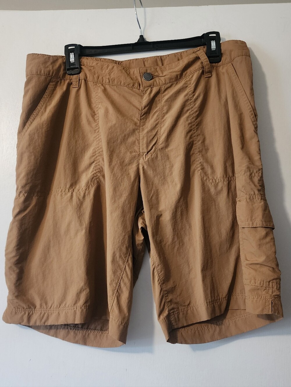 Columbia Womens Tan Hiking Cargo Outdoor Shorts Size 14 Length 10